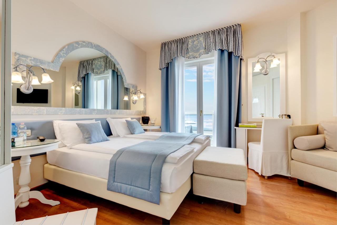 לידו די ג'סולו Hotel Cavalieri Palace & Suites מראה חיצוני תמונה