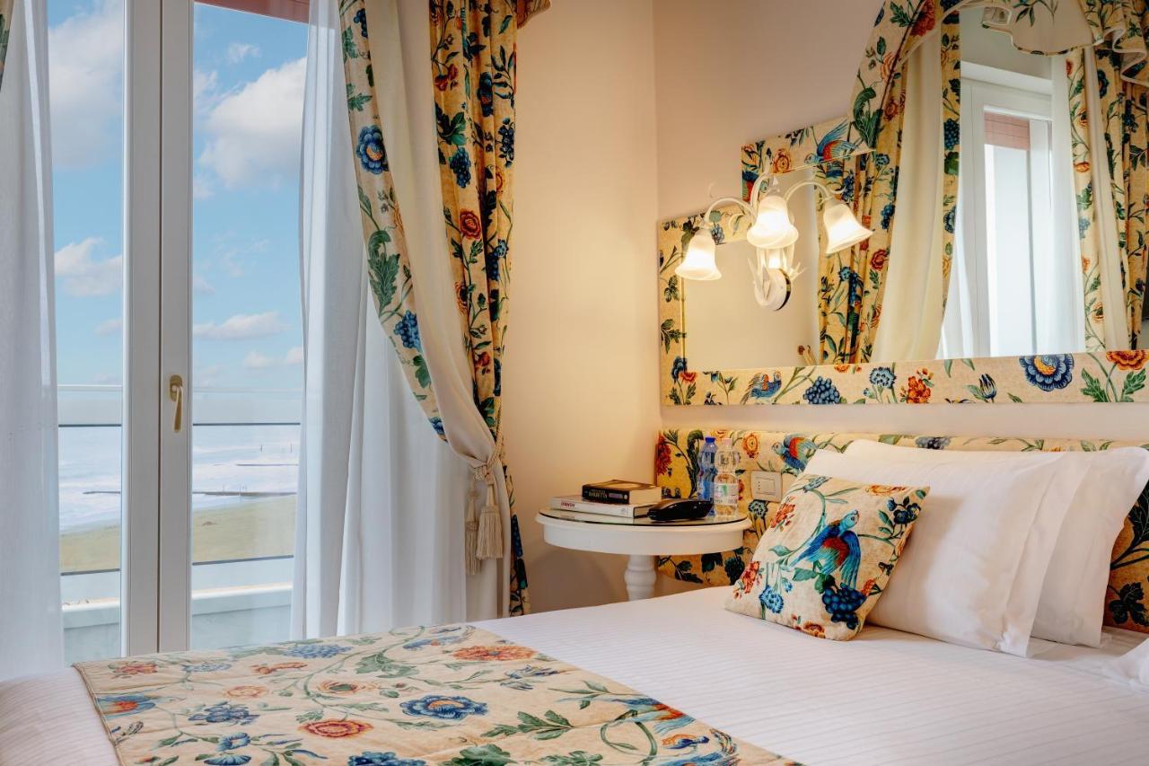לידו די ג'סולו Hotel Cavalieri Palace & Suites מראה חיצוני תמונה