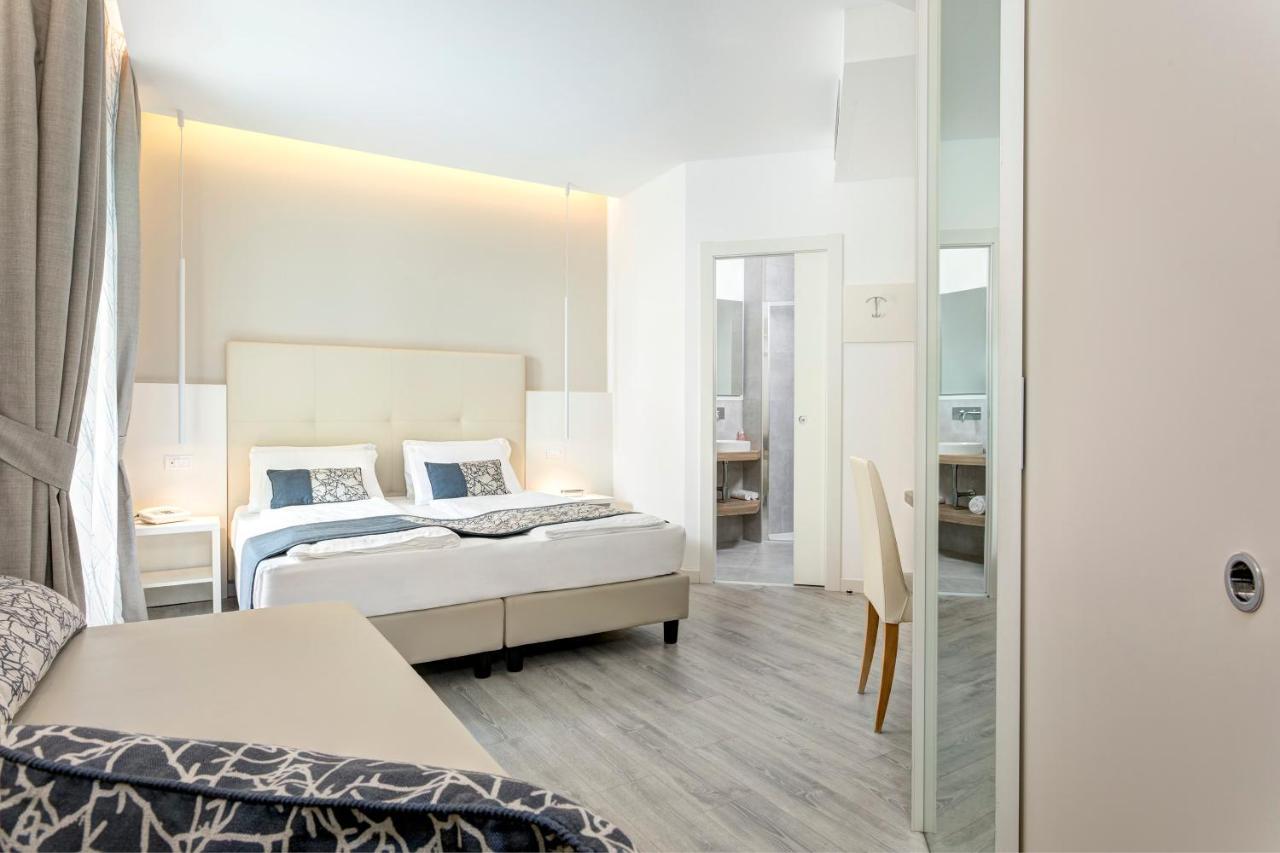 לידו די ג'סולו Hotel Cavalieri Palace & Suites מראה חיצוני תמונה