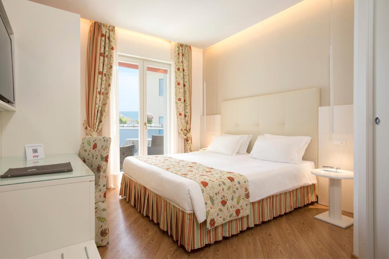 לידו די ג'סולו Hotel Cavalieri Palace & Suites מראה חיצוני תמונה