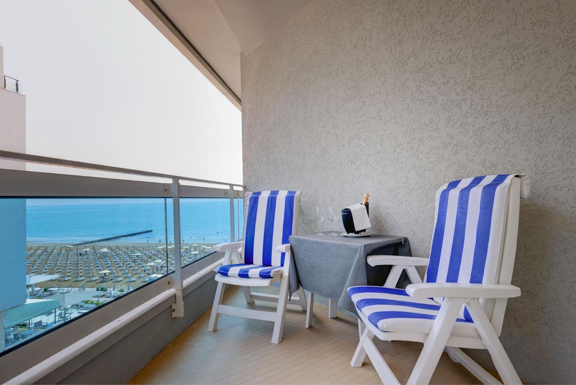 לידו די ג'סולו Hotel Cavalieri Palace & Suites מראה חיצוני תמונה