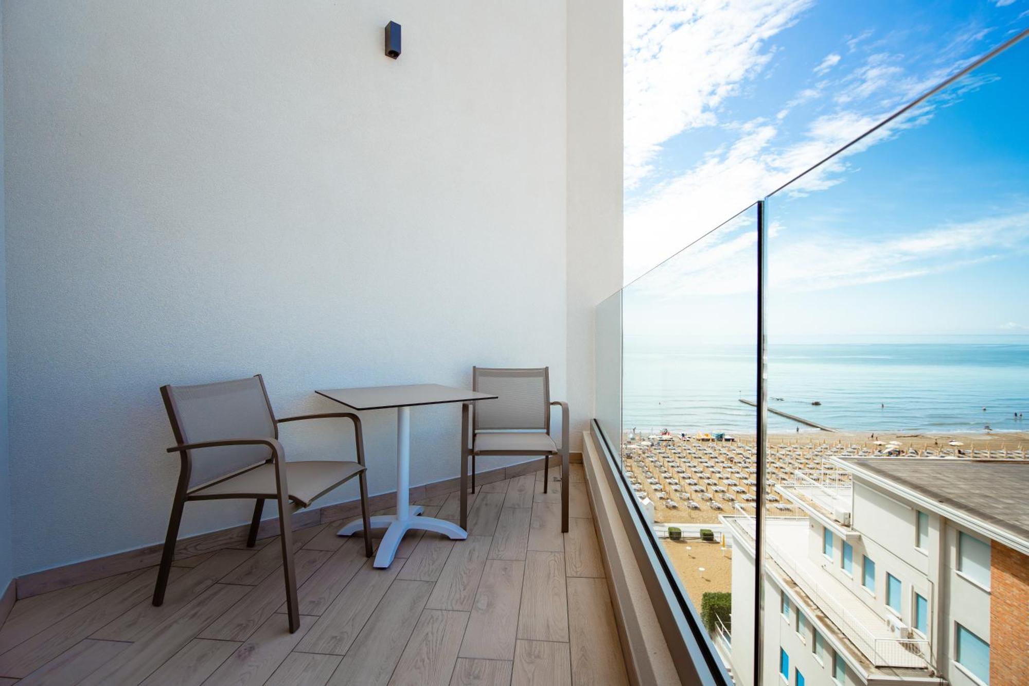 לידו די ג'סולו Hotel Cavalieri Palace & Suites מראה חיצוני תמונה