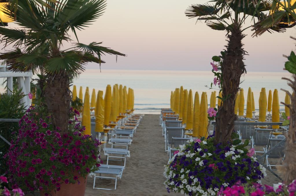 לידו די ג'סולו Hotel Cavalieri Palace & Suites מראה חיצוני תמונה